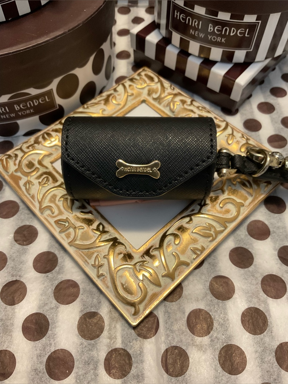 Henri Bendel Black Saffiano Leather Dog Waste Bag Holder